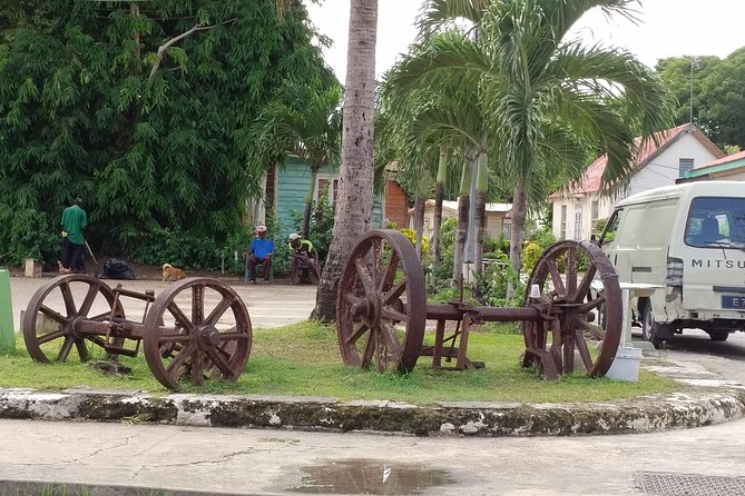 A two hour historic walking tour of Speightstown - Meeting hawkers, rum shops, and everyday life