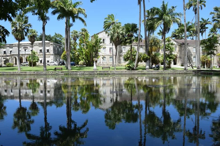 Barbados: Coastal Sightseeing Tour with Lunch and Transfers - Oistins and Miami Beach bring you to the coast