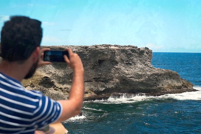 Barbados Coastal Tour - The guide is the key part of the day