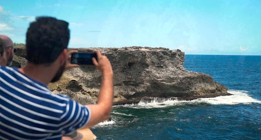 Barbados: Island Tour with Animal Flower Cave and Lunch - The guides set the tone