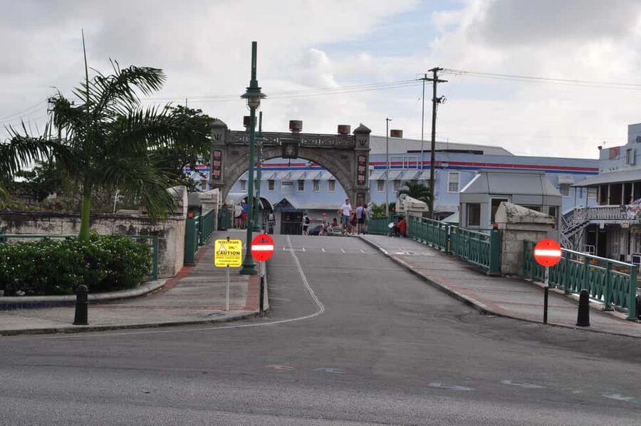 Bridgetown: A Guided Walking Tour of The History of a City - Swan Street, the oldest church, and everyday Bridgetown