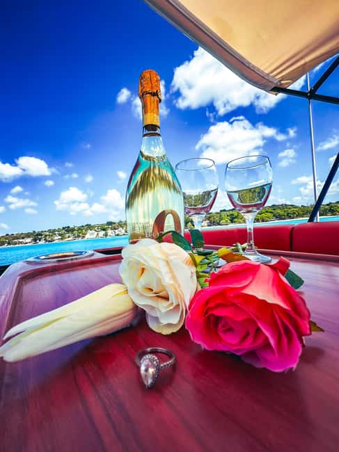 Bridgetown: Barbados Coastline Sunset Luxury Cruise - A sunset cruise with a social side