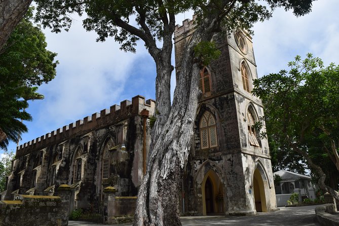 Explore and Discover Barbados By Land & By Sea - Carlisle Bay changes the day from road trip to water trip