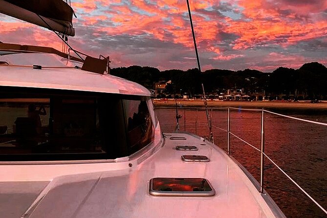 Good Times Exclusive Catamaran Cruise - Turtle snorkeling and time in the water