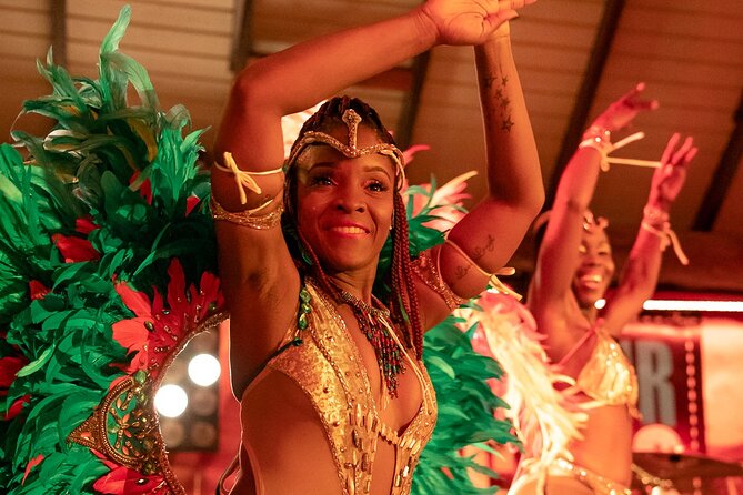 Harbour Lights Beach Extravaganza and Dinner Show - Key points at a glance