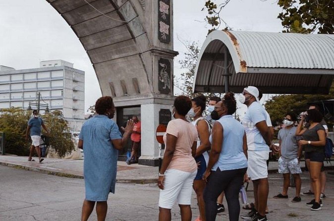 Walking Tour of Historic Bridgetown - Jubilee Gardens and the pace of the walk